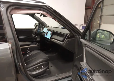 2023 Rivian R1S Adventure z USA, uszkodzony, nr VIN 7PDSGABA1PN013944